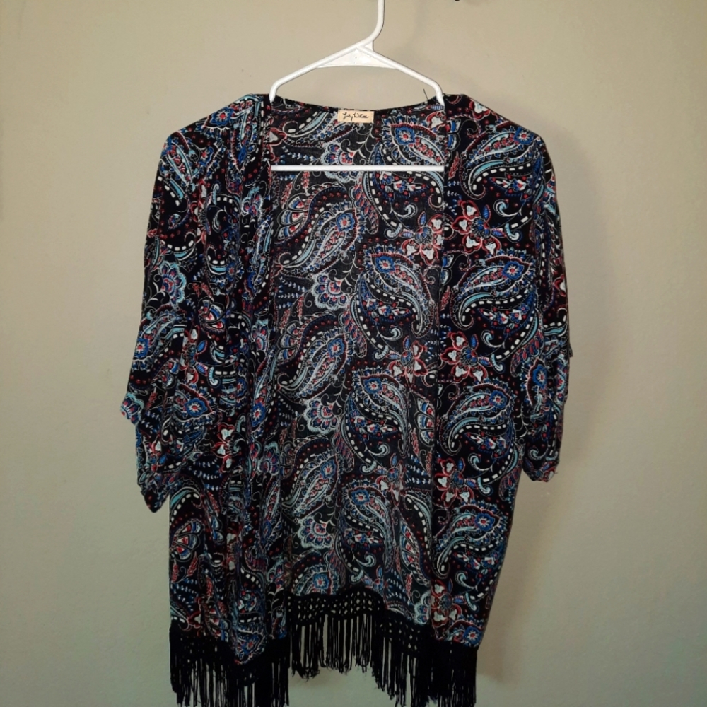 Lily White Shawl